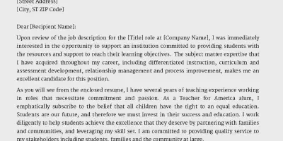 /img/42817-teacher-cover-letter-review.webp